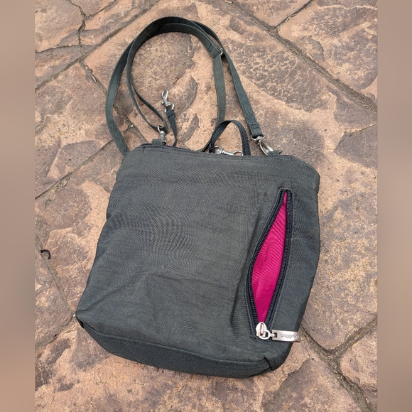 Baggallini bag - Picture 6 of 8